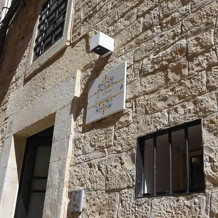 Bed & Breakfast L'alcova 3*